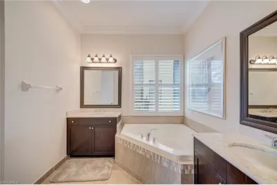 3694 Pleasant Springs Dr, Naples, FL 34119 - Photo 13