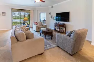 9115 Napoli Ct, Naples, FL 34113 - Photo 7