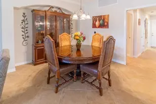 9115 Napoli Ct, Naples, FL 34113 - Photo 5