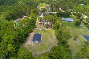 2240 19th St SW, Naples, FL 34117 - Photo 31