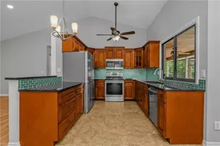 2240 19th St SW, Naples, FL 34117 - Photo 7