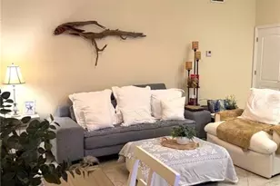 1517 SW 51st Ln, Cape Coral, FL 33914 - Photo 5