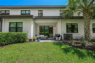 7348 Rockefeller Dr, Naples, FL 34119 - Photo 27