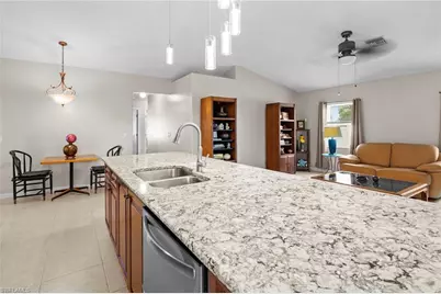 3042 NW 3rd Pl, Cape Coral, FL 33993 - Photo 21