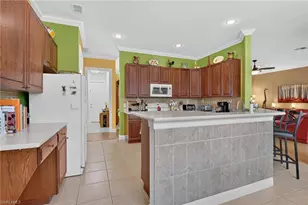 24908 Fairwinds Ln, Bonita Springs, FL 34135 - Photo 15
