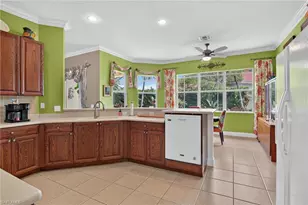 24908 Fairwinds Ln, Bonita Springs, FL 34135 - Photo 11