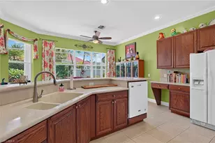 24908 Fairwinds Ln, Bonita Springs, FL 34135 - Photo 13