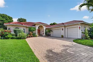 24908 Fairwinds Ln, Bonita Springs, FL 34135 - Photo 49