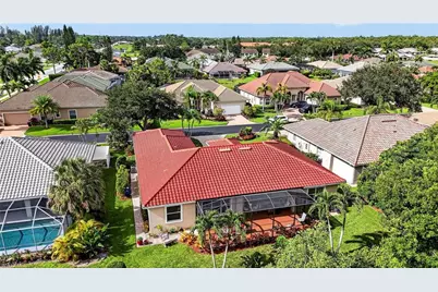 24908 Fairwinds Ln, Bonita Springs, FL 34135 - Photo 45