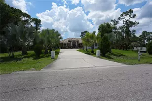 219 Columbus Ave, Lehigh Acres, FL 33936 - Photo 5