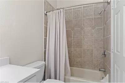 6521 Livingston Woods Ln, Naples, FL 34109 - Photo 21