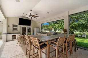 6521 Livingston Woods Ln, Naples, FL 34109 - Photo 31