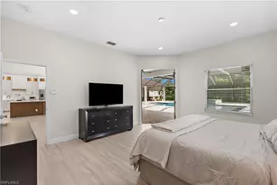 6521 Livingston Woods Ln, Naples, FL 34109 - Photo 19