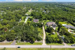 6521 Livingston Woods Ln, Naples, FL 34109 - Photo 43