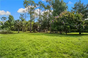 6521 Livingston Woods Ln, Naples, FL 34109 - Photo 41