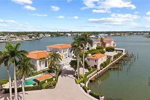 4000 Gulf Shore Blvd N, Naples, FL 34103 - Photo 5
