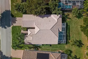 9057 Whitfield Dr, Estero, FL 33928 - Photo 43