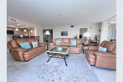 5550 Heron Point Dr #704, Naples, FL 34108 - Photo 9