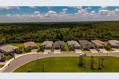 12448 Violet Ln, Naples, FL 34120 - Photo 25