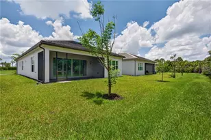 12448 Violet Ln, Naples, FL 34120 - Photo 23