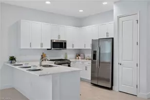 12448 Violet Ln, Naples, FL 34120 - Photo 9