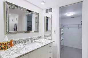 3370 10th St N, Naples, FL 34103 - Photo 17