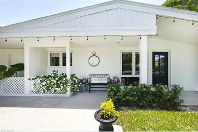 1216 10th St N, Naples, FL 34102 - Photo 3