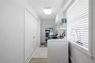 1216 10th St N, Naples, FL 34102 - Photo 31