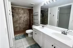 26728 Little John Ct, Bonita Springs, FL 34135 - Photo 5