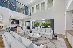 692 Banyan Blvd, Naples, FL 34102 - Photo 3