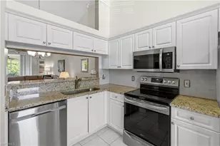 6605 Huntington Lakes Cir, Naples, FL 34119 - Photo 13
