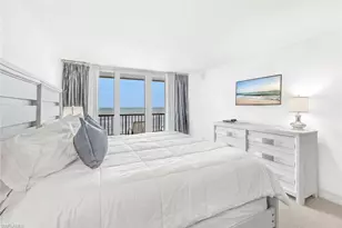 2381 Gulf Shore Blvd N, Naples, FL 34103 - Photo 31