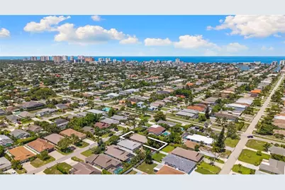715 106th Ave N, Naples, FL 34108 - Photo 5