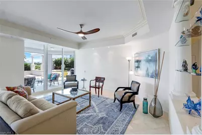 295 Grande Way #T-04, Naples, FL 34110 - Photo 3