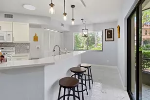 47 Bennington Dr, Naples, FL 34104 - Photo 9