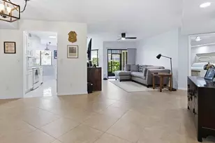 47 Bennington Dr, Naples, FL 34104 - Photo 5