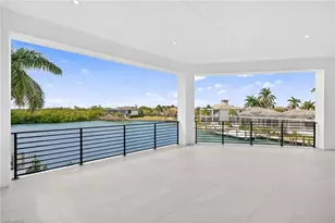 720 Hull Ct, Marco Island, FL 34145 - Photo 31