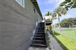 125 4th St, Naples, FL 34113 - Photo 7