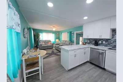 19 Moorhead Mnr, Naples, FL 34112 - Photo 3