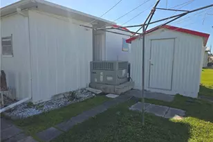 19 Moorhead Manor, Naples, FL 34112 - Photo 29