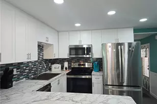 19 Moorhead Manor, Naples, FL 34112 - Photo 9