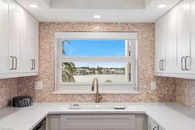 3500 Gulf Shore Blvd N #408, Naples, FL 34103 - Photo 9