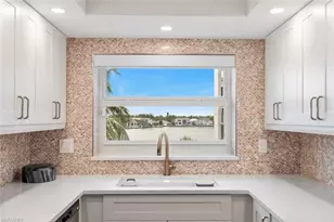 3500 Gulf Shore Blvd N, Naples, FL 34103 - Photo 9