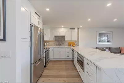 2880 Gulf Shore Blvd N #509, Naples, FL 34103 - Photo 5