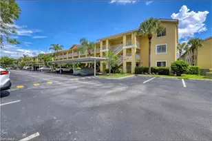 8274 Key Royal Cir, Naples, FL 34119 - Photo 11
