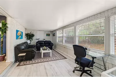 2140 Harbor Ln, Naples, FL 34104 - Photo 19