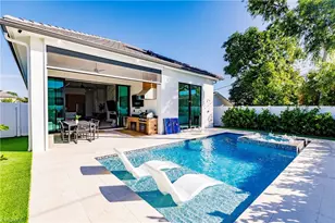 748 110th Ave N, Naples, FL 34108 - Photo 39