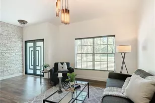130 16th Ave NE, Naples, FL 34120 - Photo 7