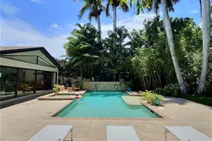 1031 Diana Ave, Naples, FL 34103 - Photo 15