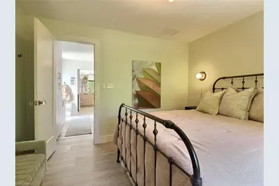 1031 Diana Ave, Naples, FL 34103 - Photo 27